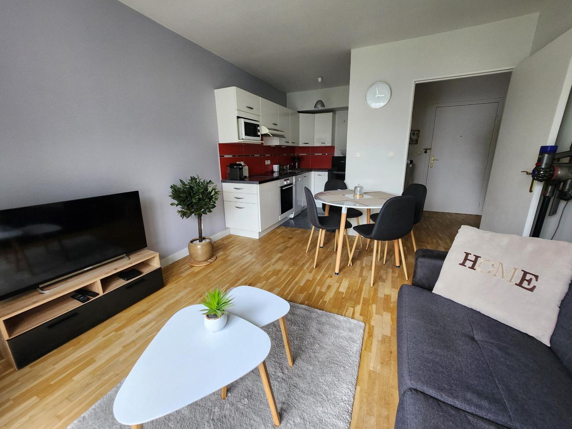 Appartement, Balcon, Parking, 5' Disneyland มองต์เตฮวา ภายนอก รูปภาพ