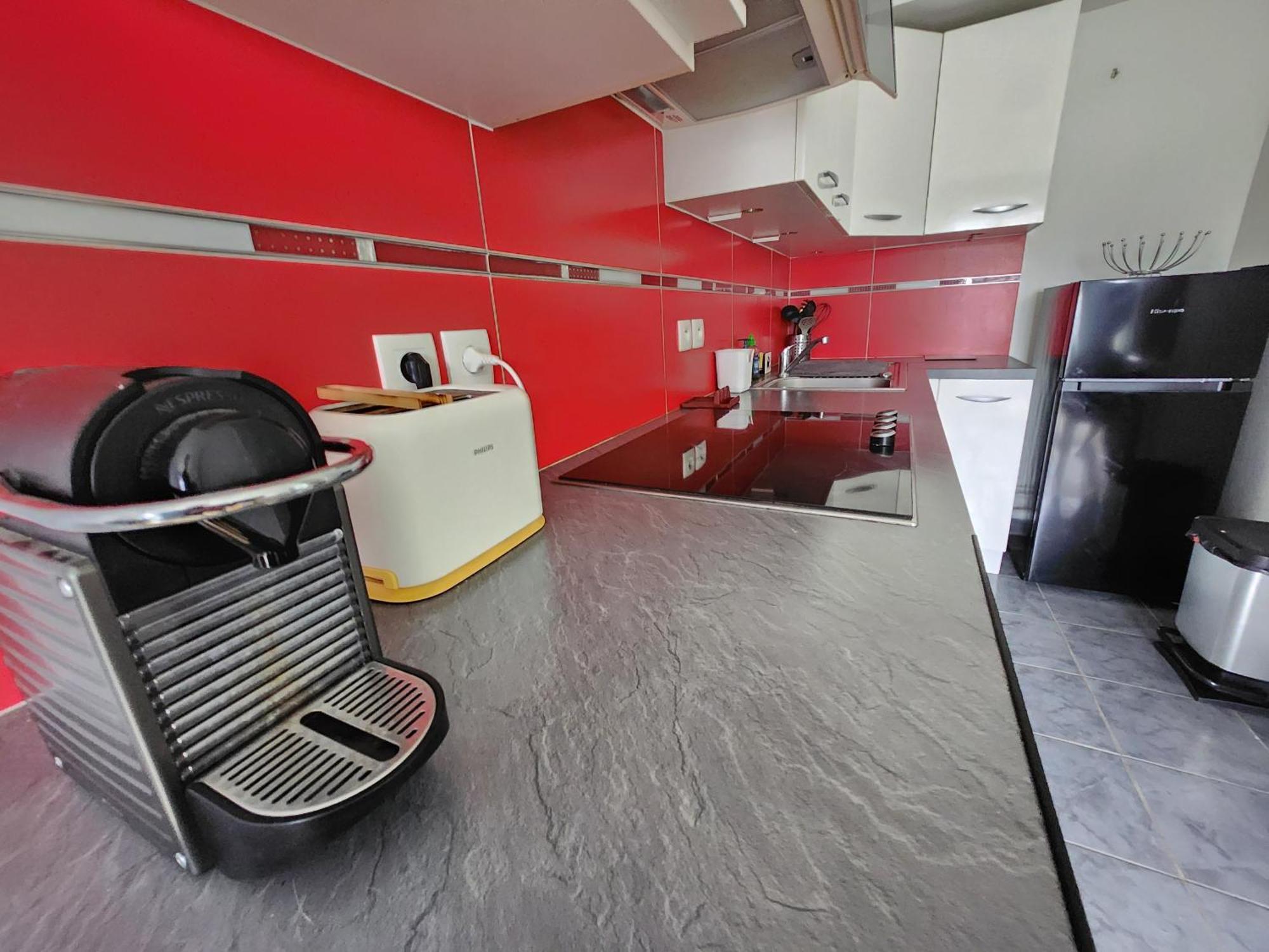 Appartement, Balcon, Parking, 5' Disneyland มองต์เตฮวา ภายนอก รูปภาพ