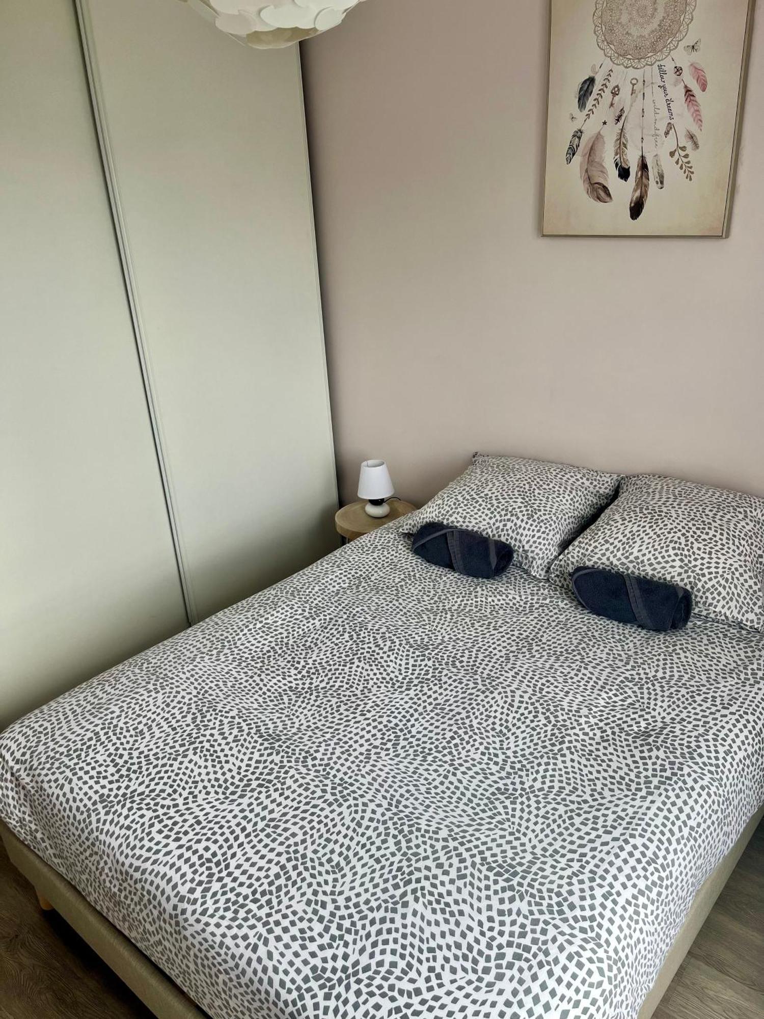 Appartement, Balcon, Parking, 5' Disneyland มองต์เตฮวา ภายนอก รูปภาพ